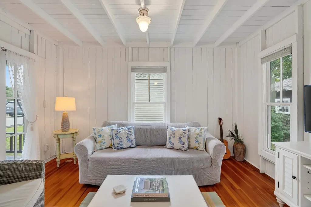 59 Tuckernuck Avenue Oak Bluffs MA 02557
