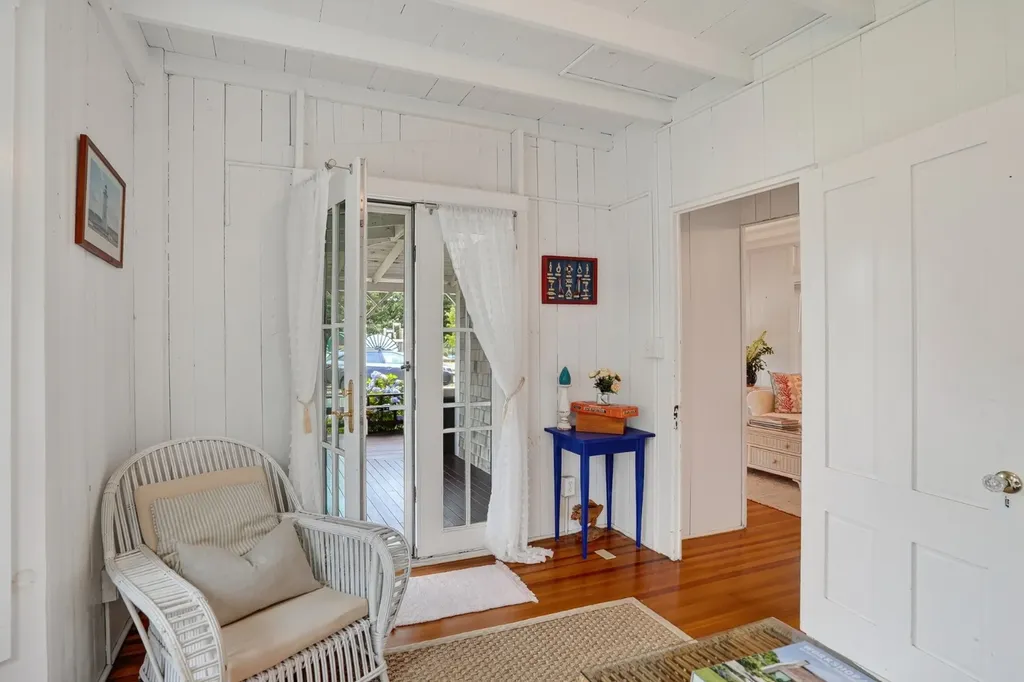 59 Tuckernuck Avenue Oak Bluffs MA 02557