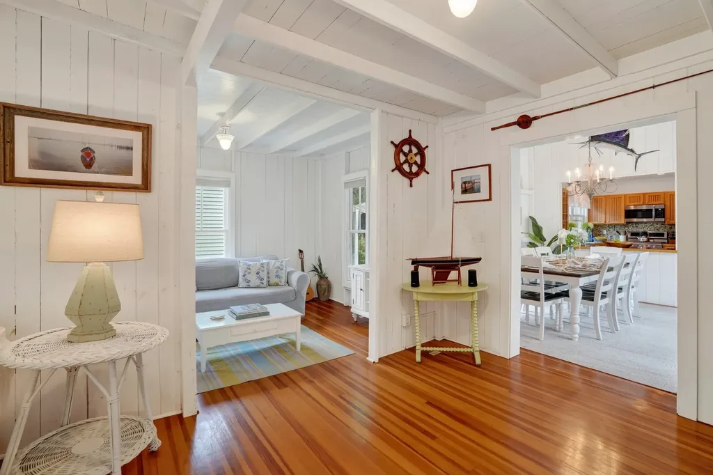 59 Tuckernuck Avenue Oak Bluffs MA 02557