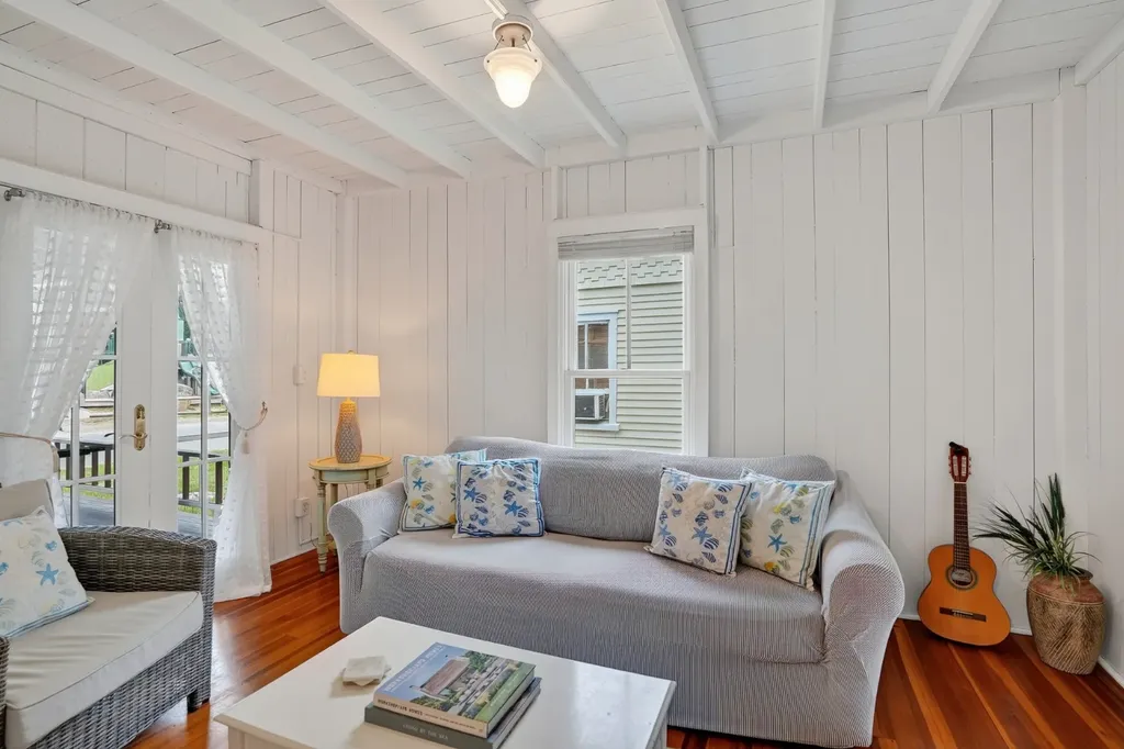 59 Tuckernuck Avenue Oak Bluffs MA 02557