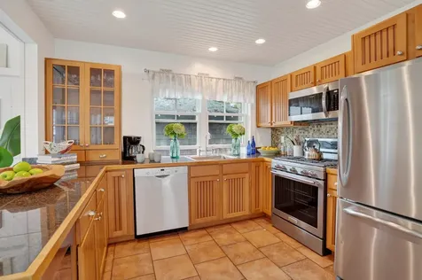 59 Tuckernuck Avenue Oak Bluffs MA 02557