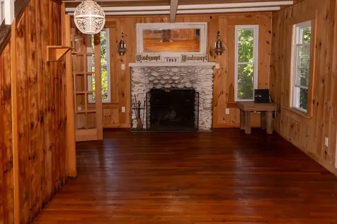 13 Beach Road Oak Bluffs MA 02557