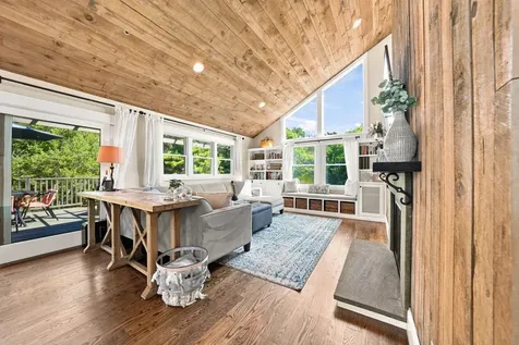 9 Chickawaukee Street Oak Bluffs MA 02557