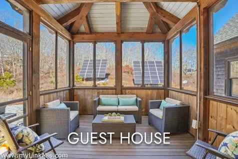16 Red Coat Hill Road West Tisbury MA 02568