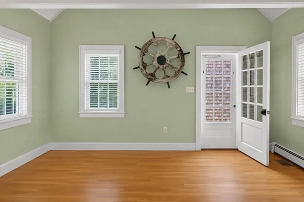 205 Meetinghouse Way Edgartown MA 02539
