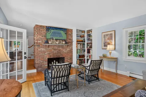 205 Meetinghouse Way Edgartown MA 02539