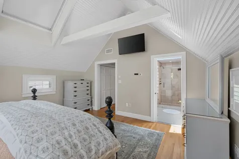 205 Meetinghouse Way Edgartown MA 02539