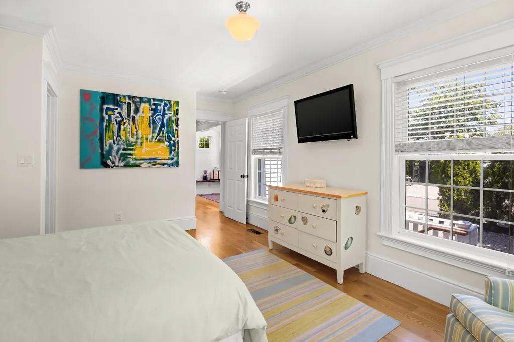 38 Simpsons Lane Edgartown MA 02539