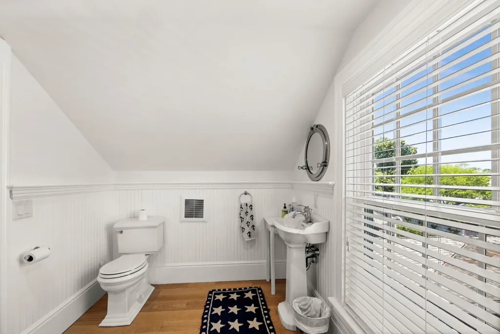 38 Simpsons Lane Edgartown MA 02539