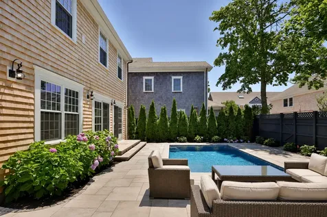 38 Simpsons Lane Edgartown MA 02539