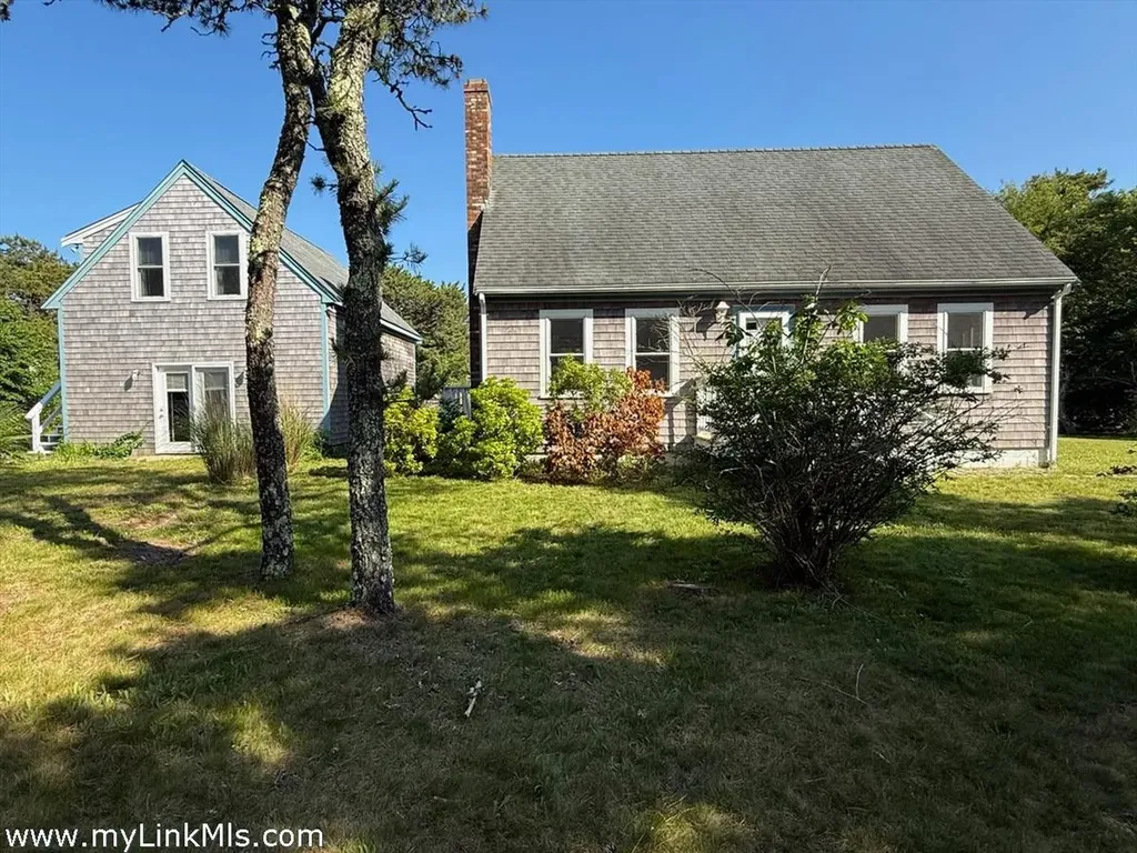 2 Farmers Road Edgartown MA 02539