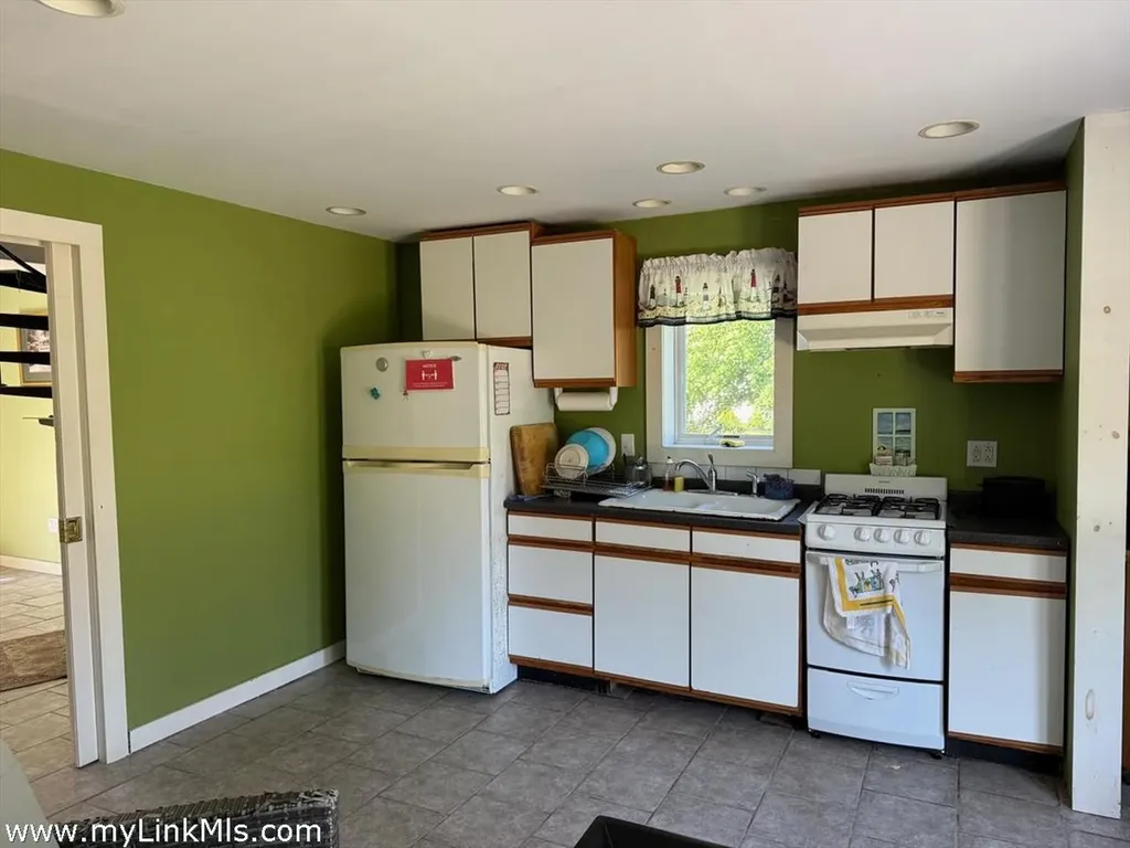 2 Farmers Road Edgartown MA 02539
