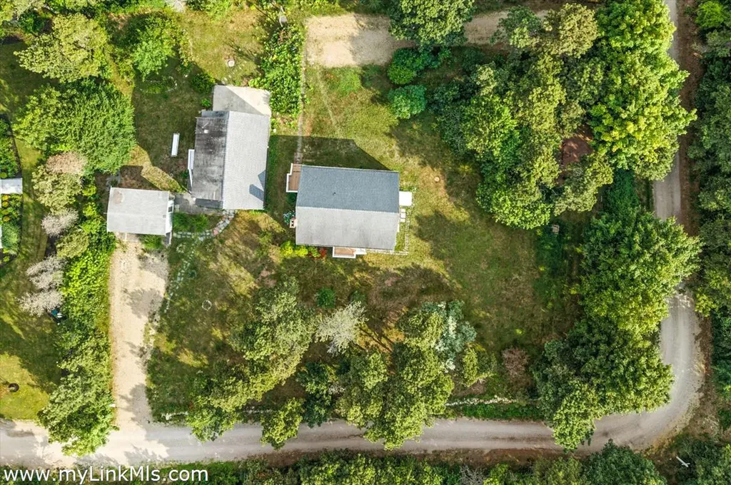 2 Farmers Road Edgartown MA 02539