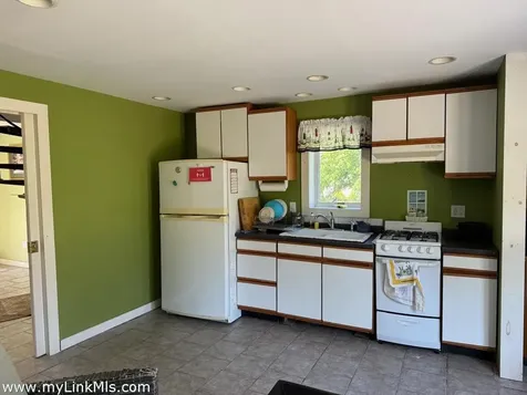 2 Farmers Road Edgartown MA 02539