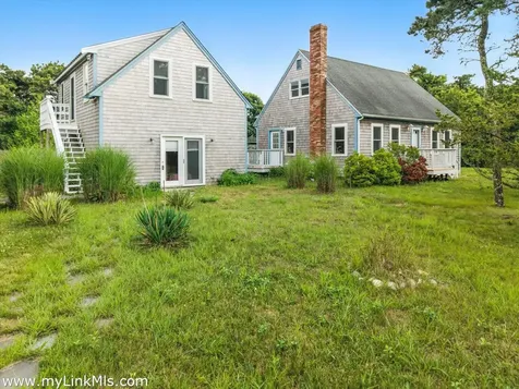 2 Farmers Road Edgartown MA 02539