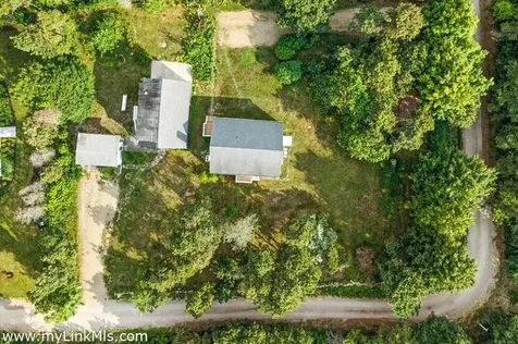 2 Farmers Road Edgartown MA 02539