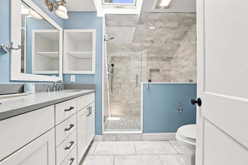 7 Meetinghouse Village Way Edgartown MA 02539