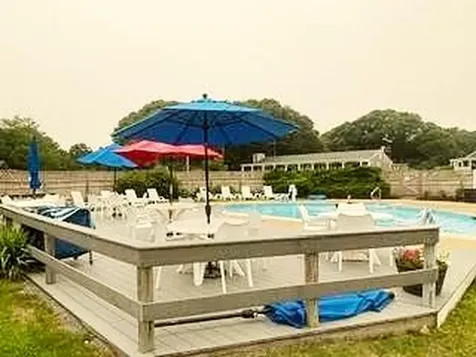 21 Island Inn Road Oak Bluffs MA 02557