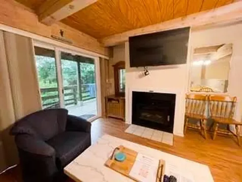 21 Island Inn Road Oak Bluffs MA 02557
