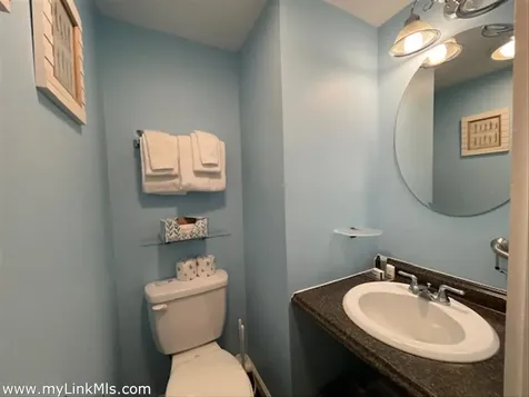 21 Island Inn Road Oak Bluffs MA 02557