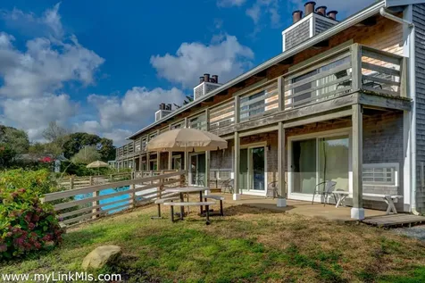 21 Island Inn Road Oak Bluffs MA 02557