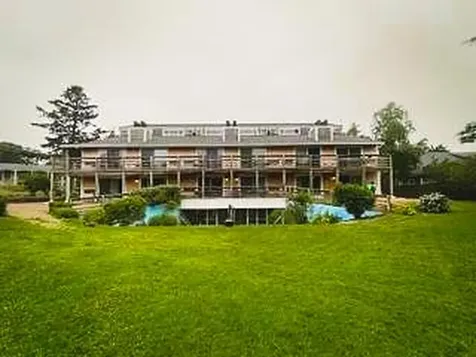 21 Island Inn Road Oak Bluffs MA 02557