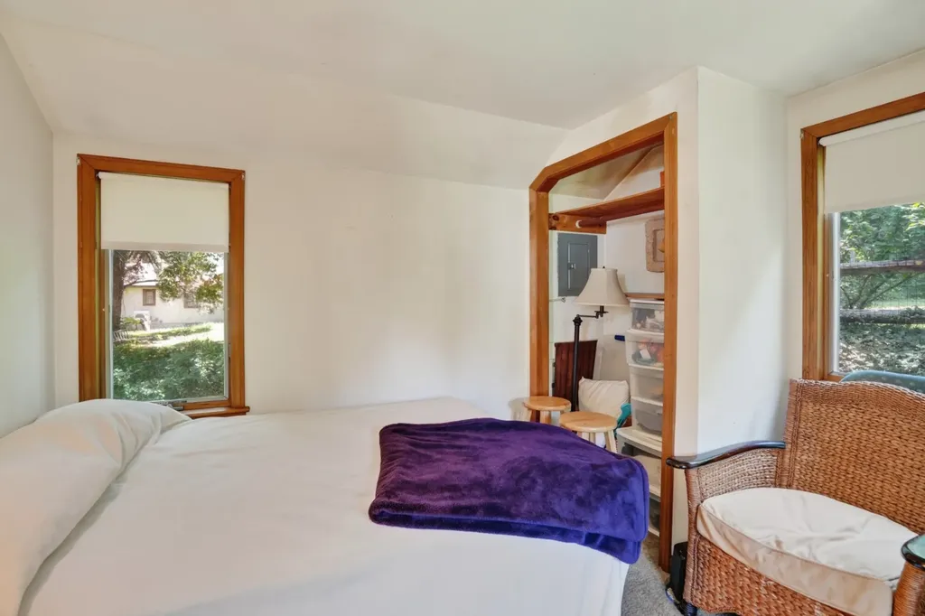 52 Summer Street Vineyard Haven MA 02568