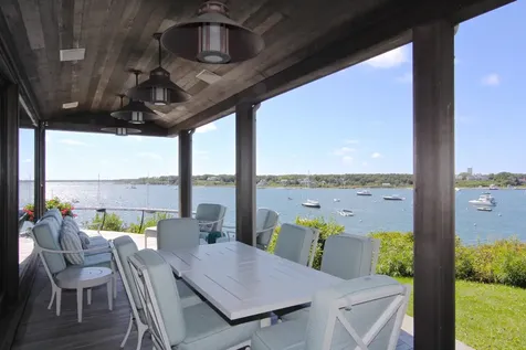 12 Caleb Pond Lane Edgartown MA 02539