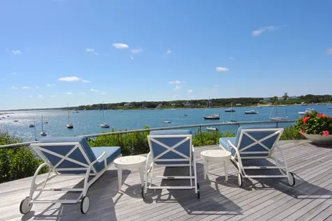 12 Caleb Pond Lane Edgartown MA 02539