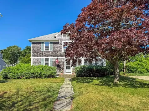 41 Edgartown Vineyard Haven Road Vineyard Haven MA 02568