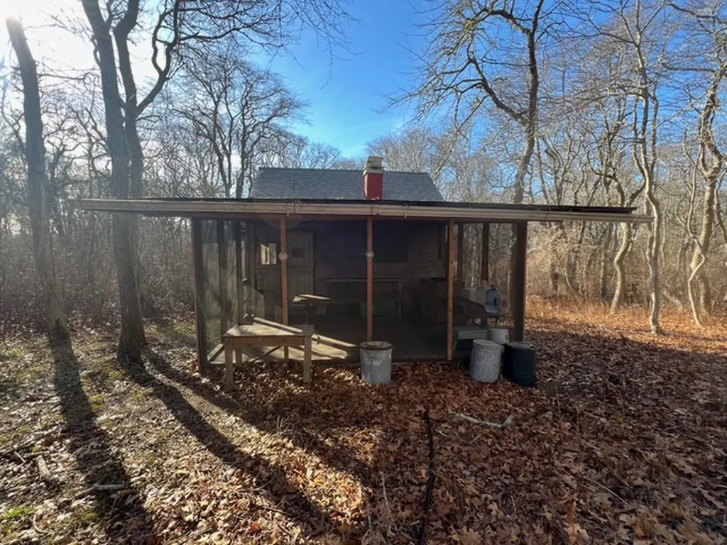 1 Old Field Road Aquinnah MA 02535