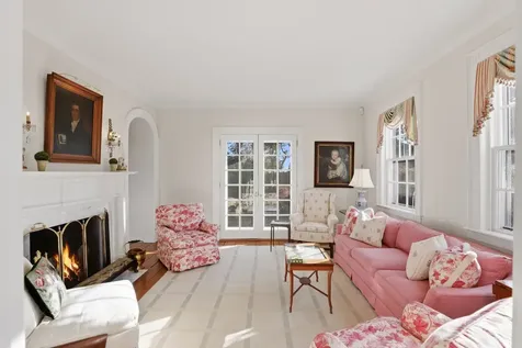14 Thayer Street Edgartown MA 02539