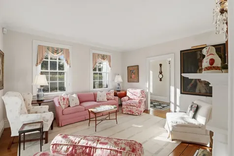 14 Thayer Street Edgartown MA 02539