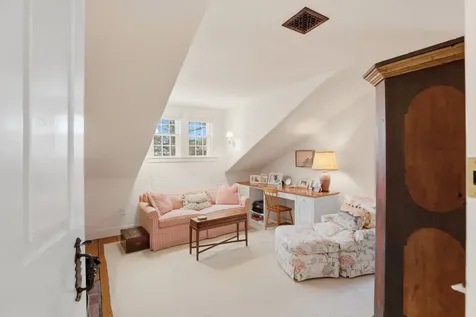 14 Thayer Street Edgartown MA 02539