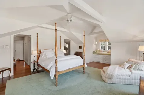 14 Thayer Street Edgartown MA 02539