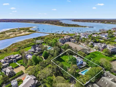 14 Thayer Street Edgartown MA 02539