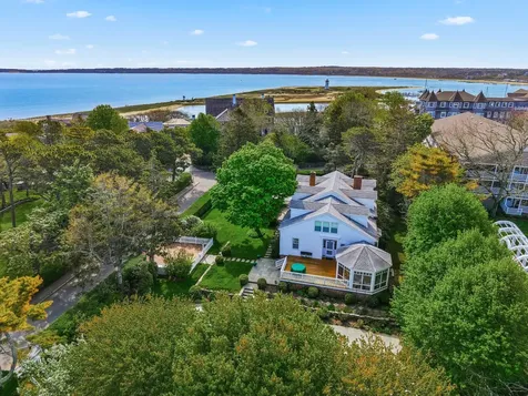 14 Thayer Street Edgartown MA 02539