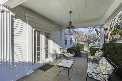 14 Thayer Street Edgartown MA 02539