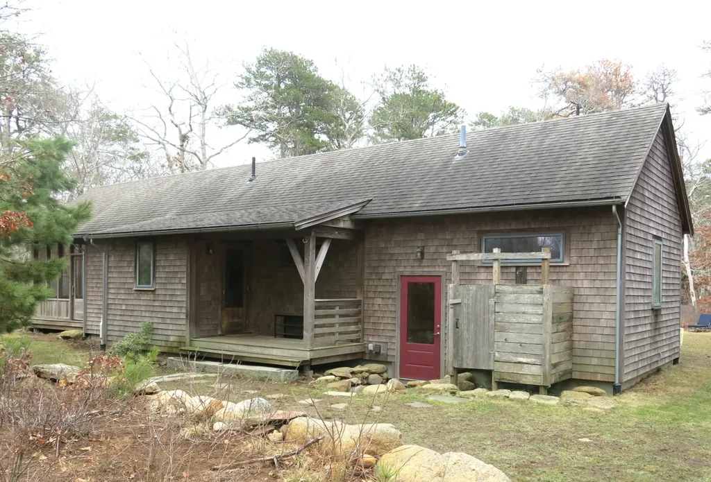1 Red Arrow Road West Tisbury MA 02575