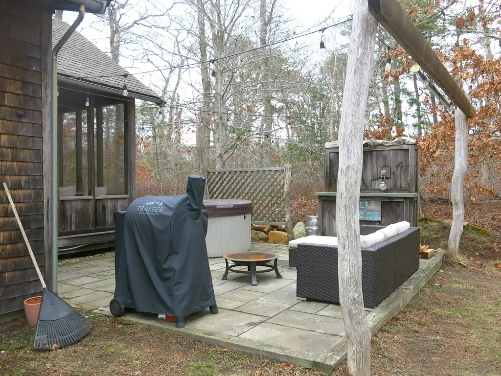 1 Red Arrow Road West Tisbury MA 02575