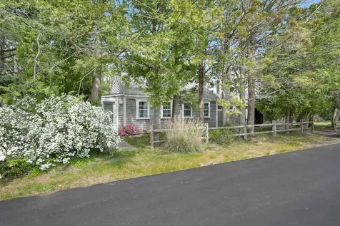 3 Troy Street Oak Bluffs MA 02557