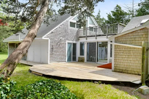 3 Troy Street Oak Bluffs MA 02557