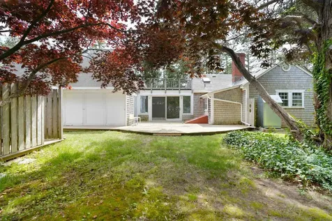 3 Troy Street Oak Bluffs MA 02557
