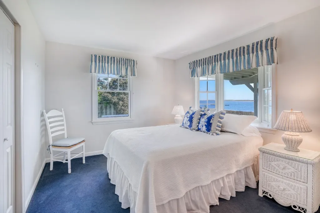 103 Edgartown Bay Road Edgartown MA 02539