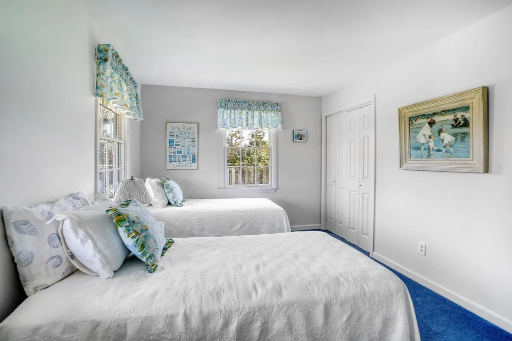 103 Edgartown Bay Road Edgartown MA 02539
