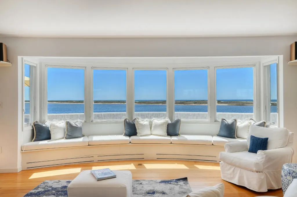 103 Edgartown Bay Road Edgartown MA 02539