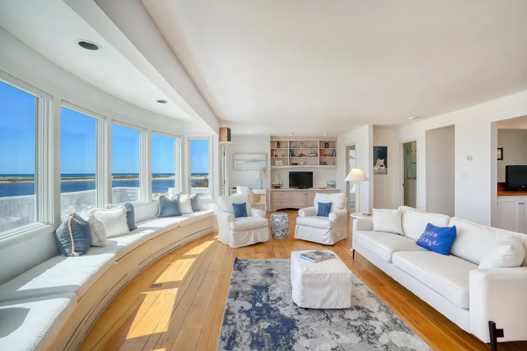 103 Edgartown Bay Road Edgartown MA 02539