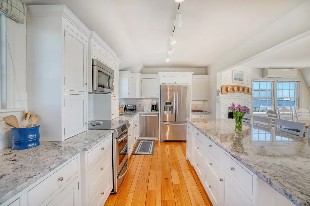 103 Edgartown Bay Road Edgartown MA 02539