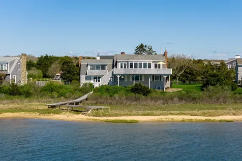 103 Edgartown Bay Road Edgartown MA 02539