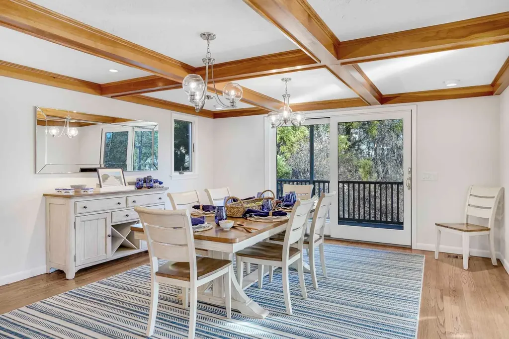 3 Hidden Cove Road Oak Bluffs MA 02577